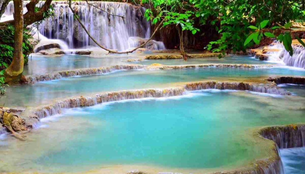 Kuang si falls (laos)